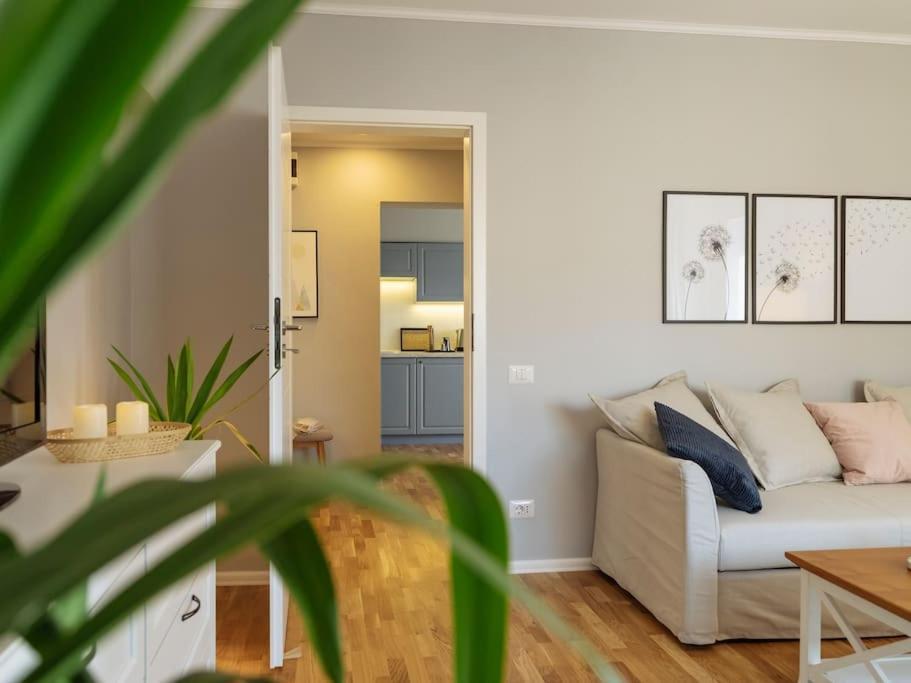Good Vibes Central Apartment 부쿠레슈티 외부 사진
